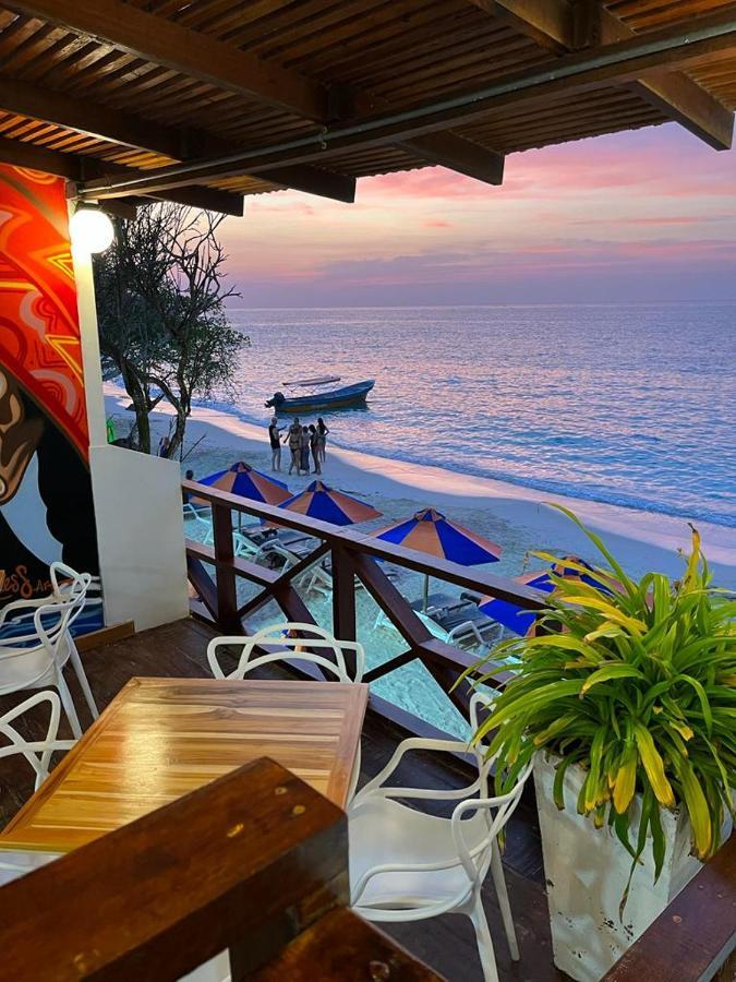 فندق Playa Surf Isla Barú المظهر الخارجي الصورة