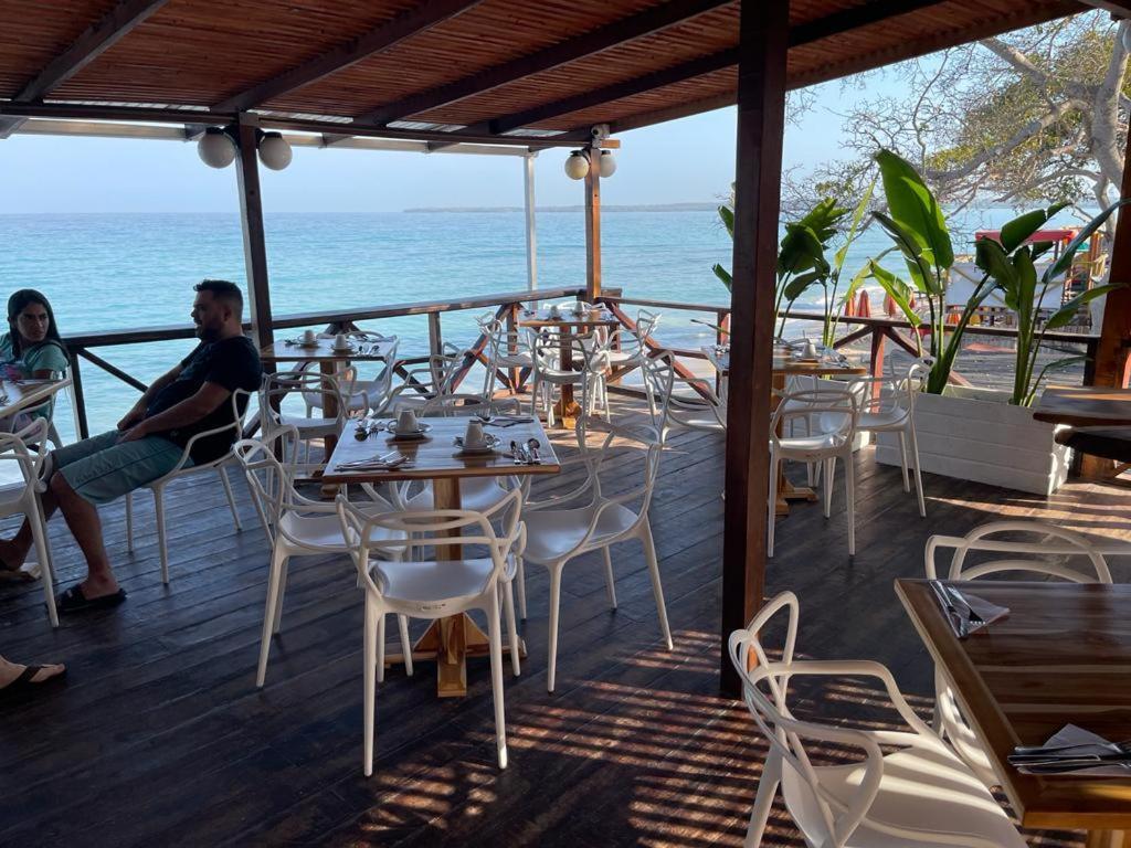 فندق Playa Surf Isla Barú المظهر الخارجي الصورة